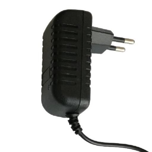 ADAPTÖR